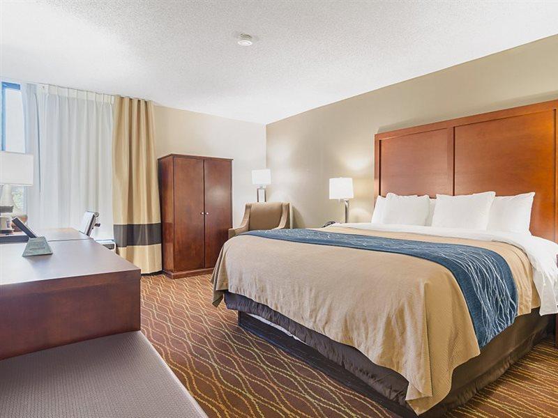 Comfort Inn & Suites Durham Near Duke University Екстер'єр фото