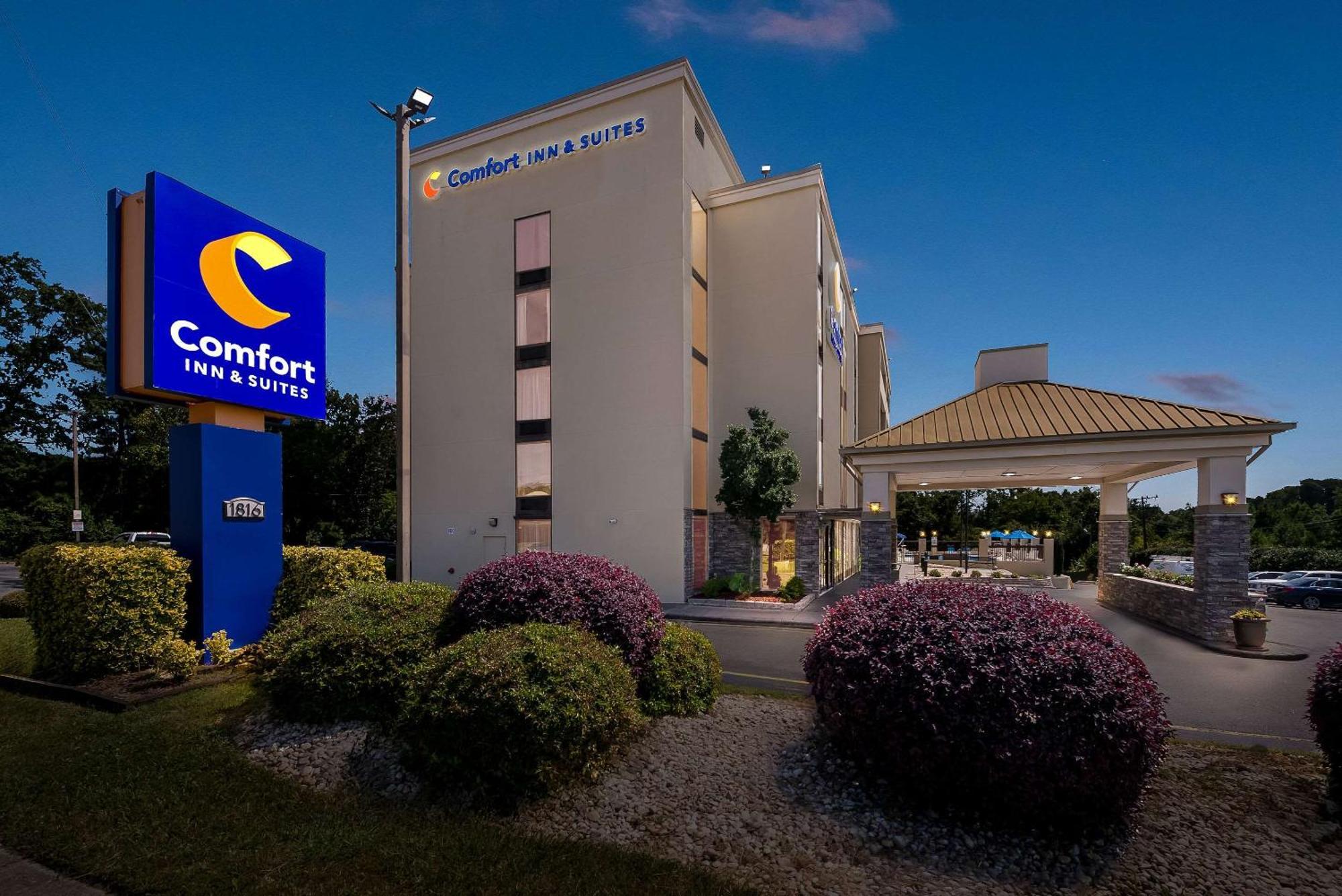 Comfort Inn & Suites Durham Near Duke University Екстер'єр фото